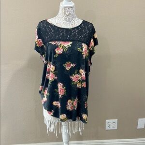 Floral Lace Black Top